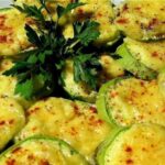 Baked Zucchini with Cheese and Garlic