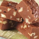 Delicious Homemade Chocolate without Dyes and Preservatives